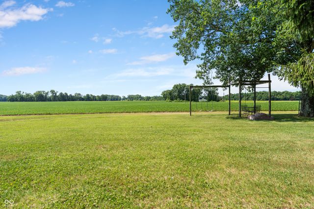 14761 S Us Highway 31, Elizabethtown, IN 47232