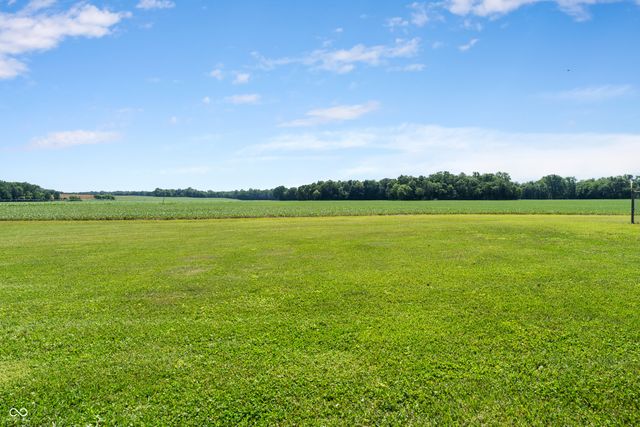 14761 S Us Highway 31, Elizabethtown, IN 47232