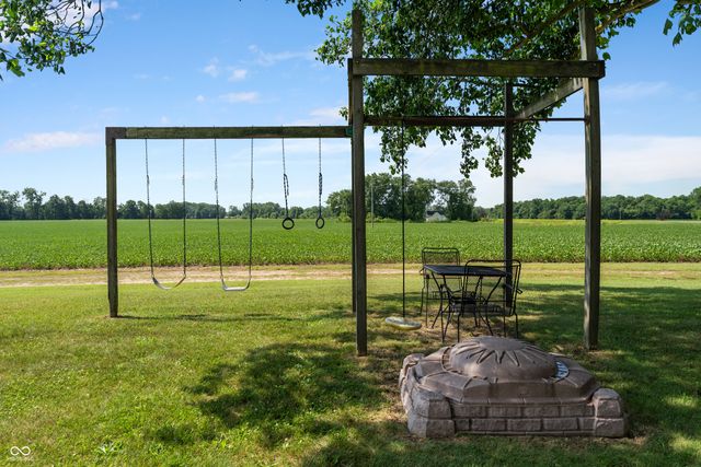14761 S Us Highway 31, Elizabethtown, IN 47232