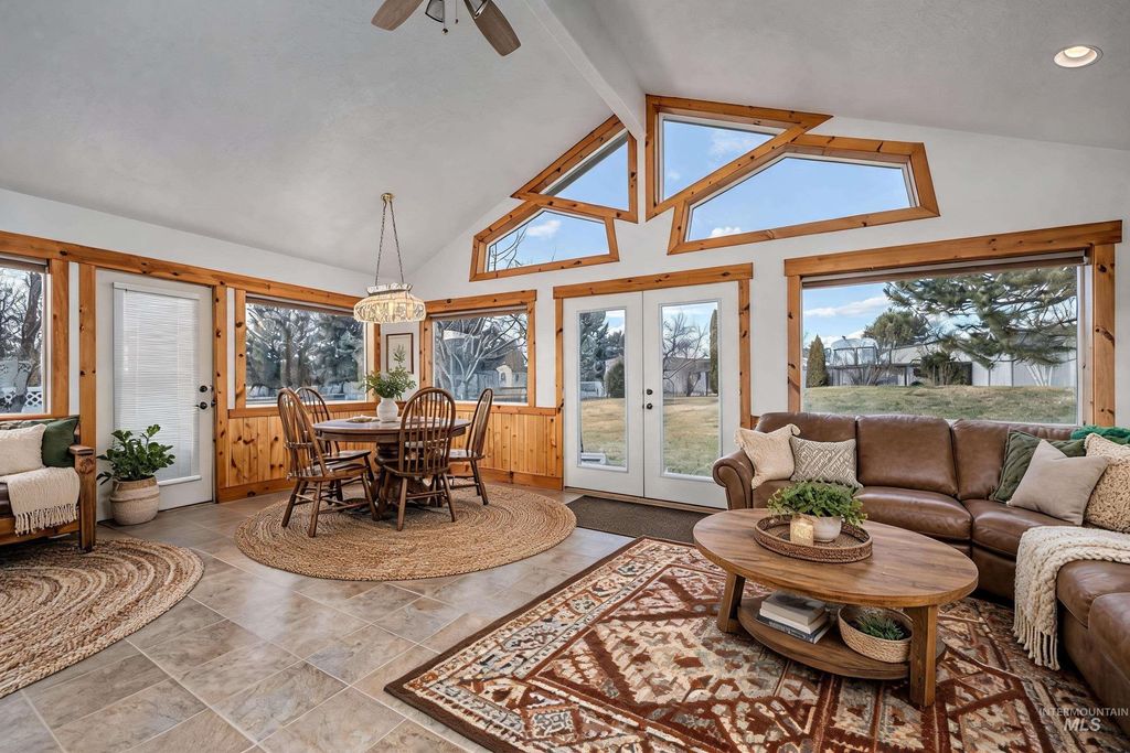 5710 Howard Ln, Nampa, ID 83687 photo 1