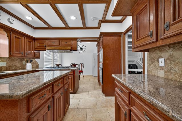 14819 Alderwick Drive, Sugar Land, TX 77498