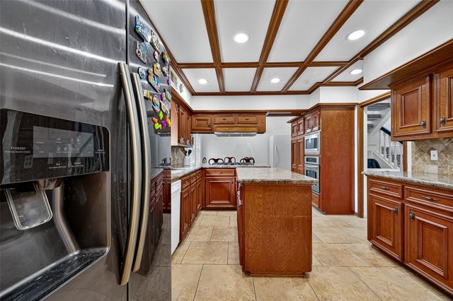 14819 Alderwick Drive, Sugar Land, TX 77498