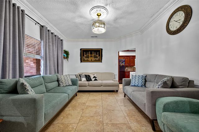 14819 Alderwick Drive, Sugar Land, TX 77498