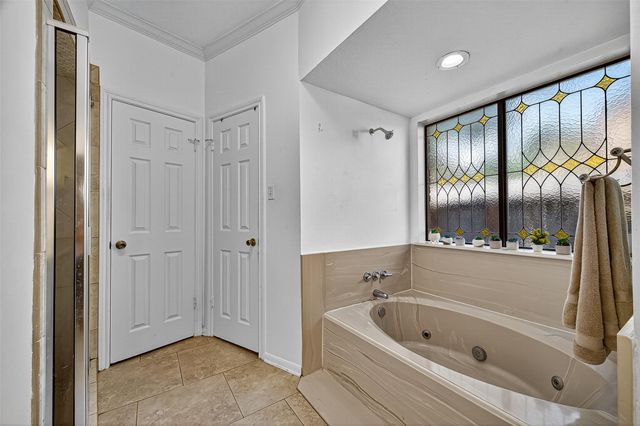 14819 Alderwick Drive, Sugar Land, TX 77498