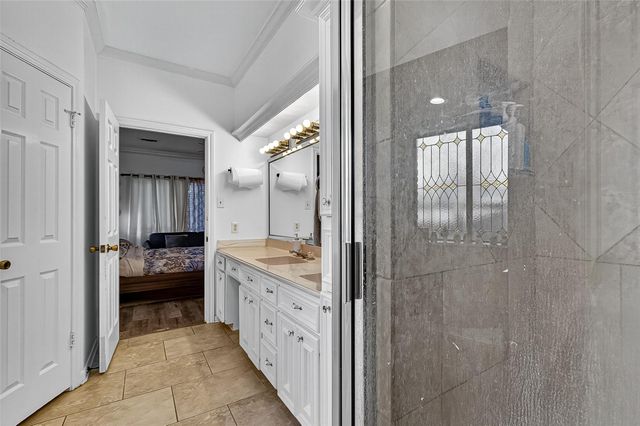 14819 Alderwick Drive, Sugar Land, TX 77498