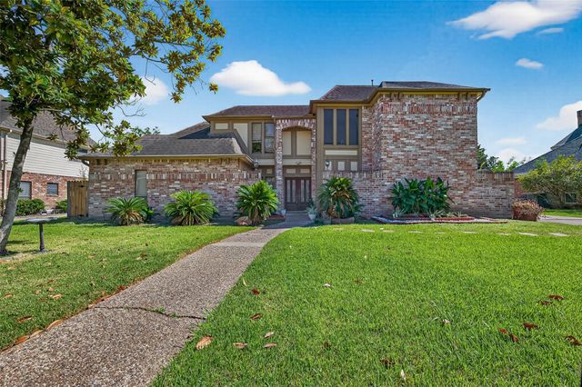 14819 Alderwick Drive, Sugar Land, TX 77498