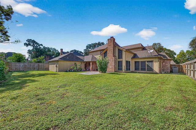 14819 Alderwick Drive, Sugar Land, TX 77498