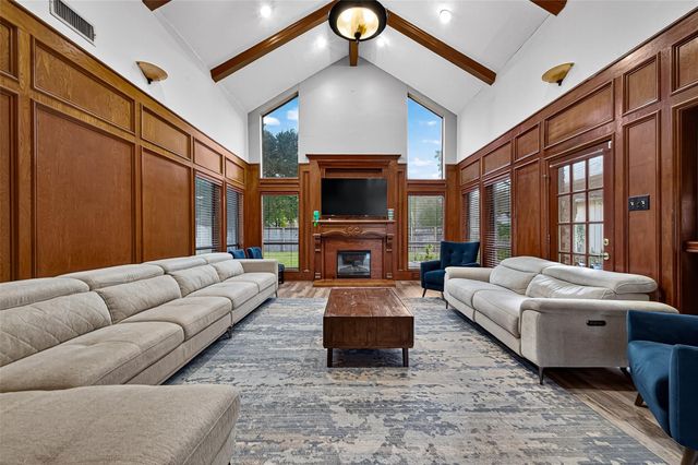 14819 Alderwick Drive, Sugar Land, TX 77498