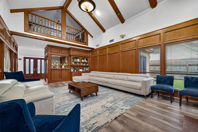 14819 Alderwick Drive, Sugar Land, TX 77498