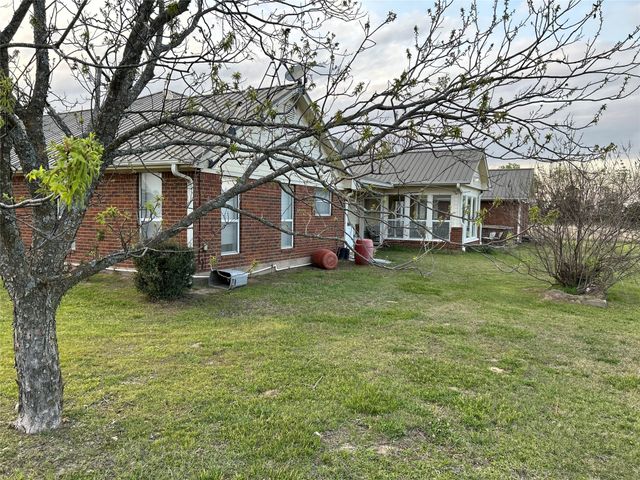 7512 FM 1499, Sumner, TX 75486