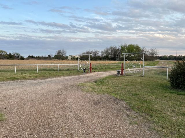 7512 FM 1499, Sumner, TX 75486