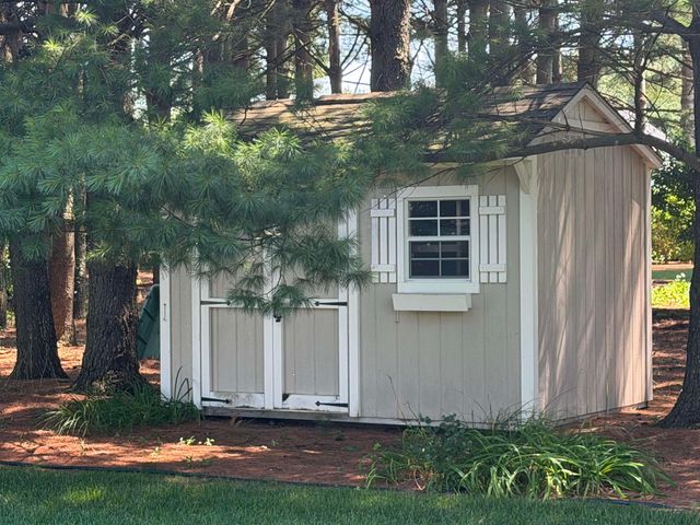 30203 Copperwoods Drive, Granger, IN 46530