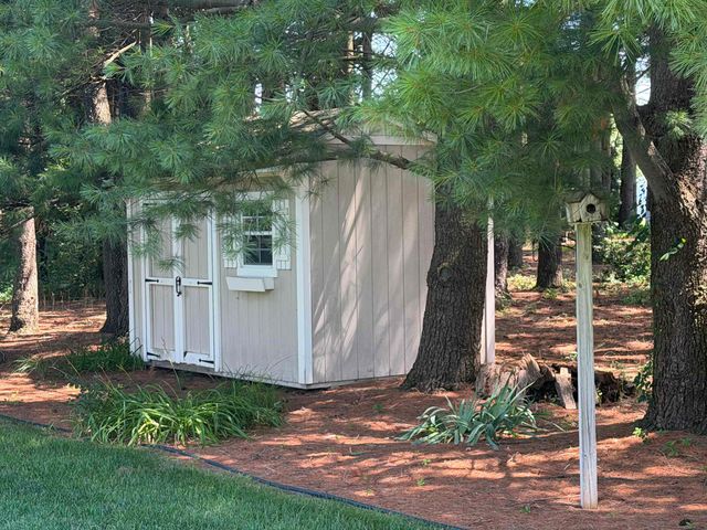 30203 Copperwoods Drive, Granger, IN 46530