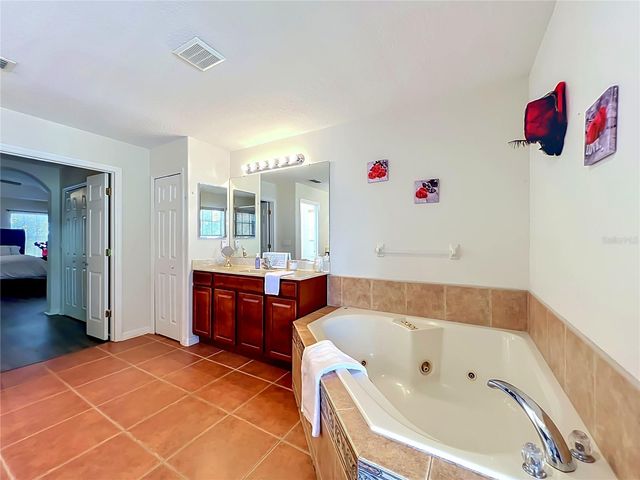 12912 CLOVERDALE LANE, Clermont, FL 34711