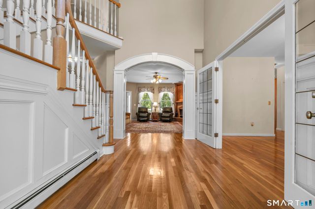 14 Wychwood Lane, Oxford, CT 06478