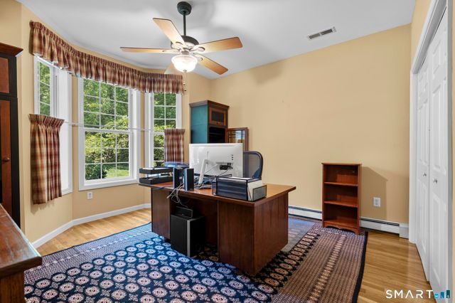 14 Wychwood Lane, Oxford, CT 06478