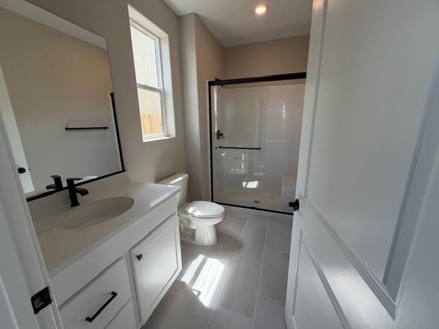 10352 Fontanes Dr, Elk Grove, CA 95757
