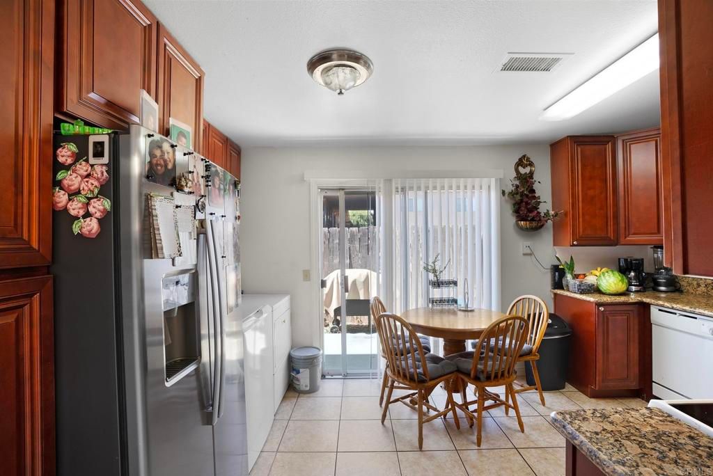 888 Cherrywood Way 14, El Cajon, CA 92021 — photo 5