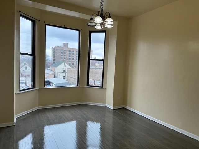 3005 W Cermak Road 3F, Chicago, IL 60623