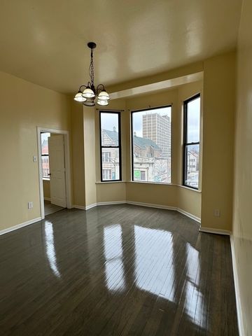 3005 W Cermak Road 3F, Chicago, IL 60623