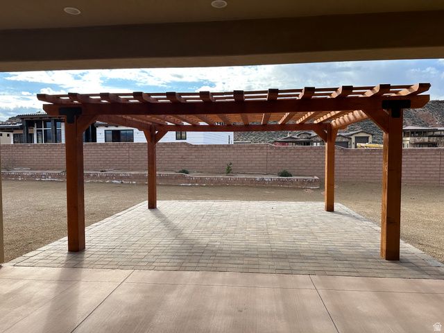 425 E ESTRELLA RIDGE DR, Virgin, UT 84779