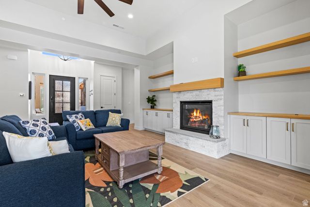 425 E ESTRELLA RIDGE DR, Virgin, UT 84779