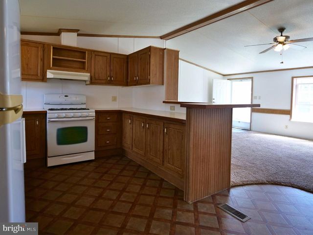 31 TERRACE DR, Spring City, PA 19475