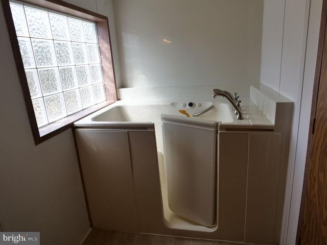 31 TERRACE DR, Spring City, PA 19475