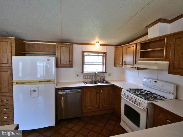 31 TERRACE DR, Spring City, PA 19475