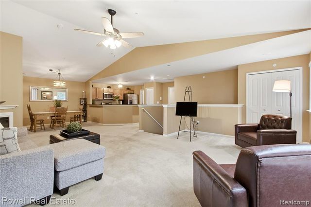21950 Aberdeen Drive, Macomb, MI 48042