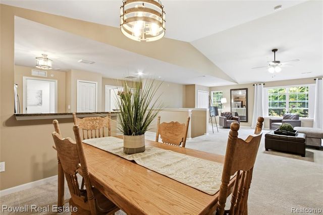21950 Aberdeen Drive, Macomb, MI 48042