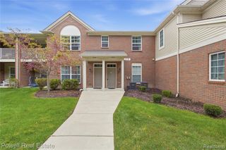 21950 Aberdeen Drive, Macomb, MI 48042