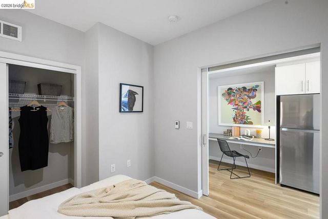 260 Brooklyn Basin Way 564, Oakland, CA 94606