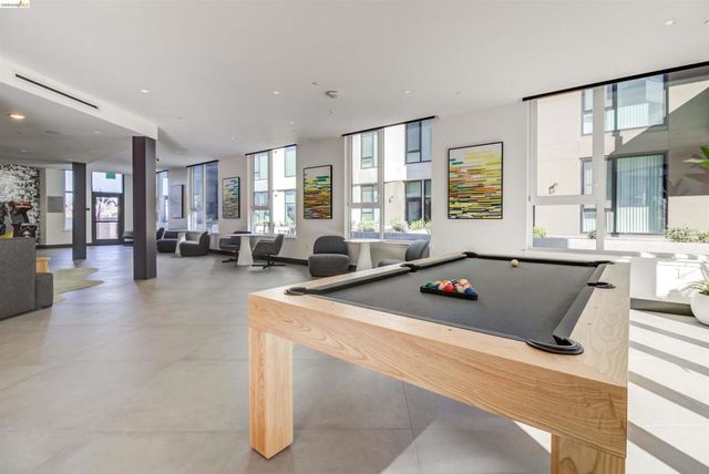 260 Brooklyn Basin Way 564, Oakland, CA 94606