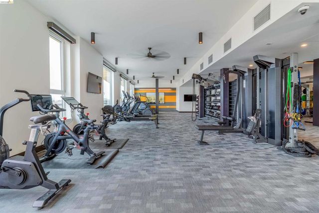 260 Brooklyn Basin Way 564, Oakland, CA 94606
