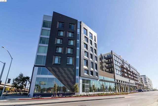 260 Brooklyn Basin Way 564, Oakland, CA 94606