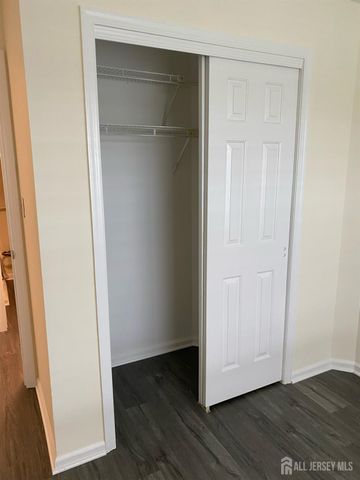 216 Blew Court, East Brunswick, NJ 08816