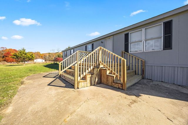 14186 Mineral Springs Road, West Fork, AR 72774