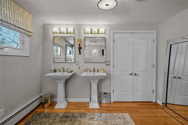 210 Summit Drive, Cranston, RI 02920