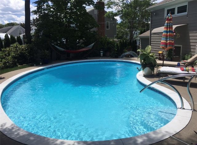 210 Summit Drive, Cranston, RI 02920