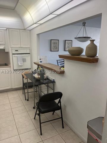19370 Collins Ave 805, Sunny Isles Beach, FL 33160