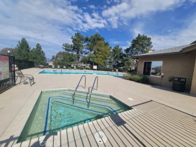 2588 Avd Del, Corona, CA 92882