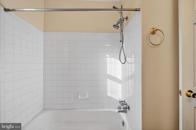 1805 CAMPBELL DR, Suitland, MD 20746