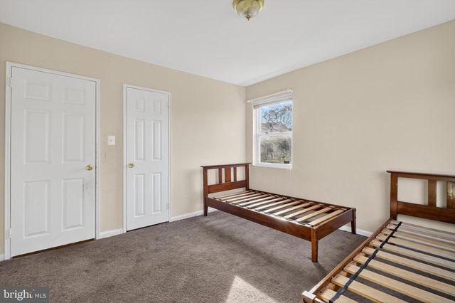 1805 CAMPBELL DR, Suitland, MD 20746