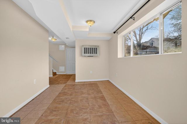 1805 CAMPBELL DR, Suitland, MD 20746