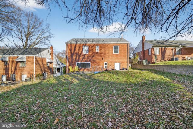 1805 CAMPBELL DR, Suitland, MD 20746