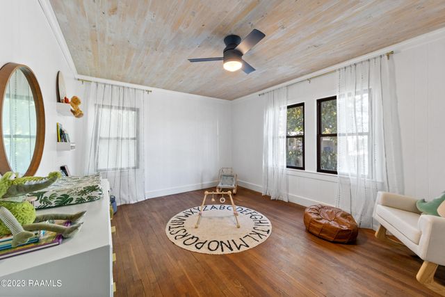 113 Oak Crest Drive, Lafayette, LA 70503