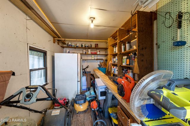 113 Oak Crest Drive, Lafayette, LA 70503