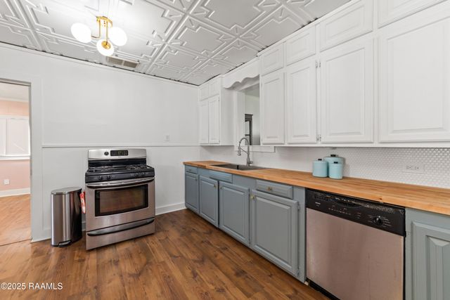 113 Oak Crest Drive, Lafayette, LA 70503