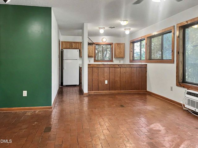 106 Pleasant Drive A, Carrboro, NC 27510